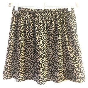 Skirt from LOFT. Great condition! Size 0.